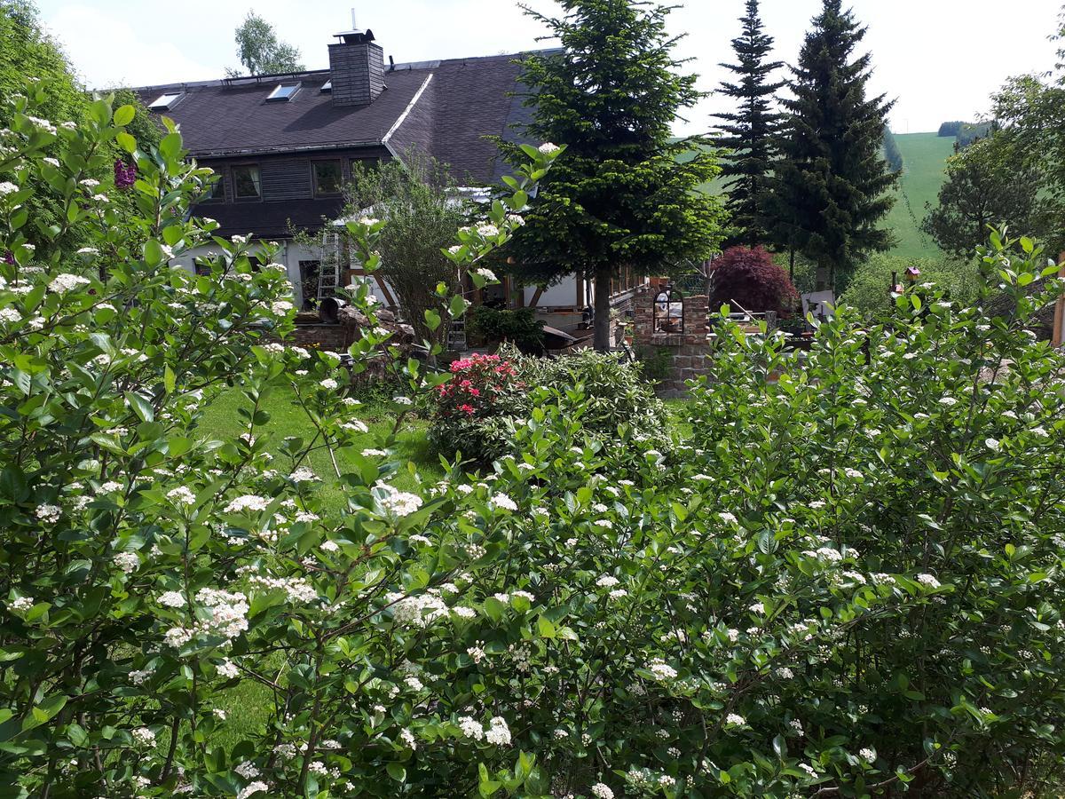 Ferienwohnung Aronia Garten 오베르비젠탈 외부 사진