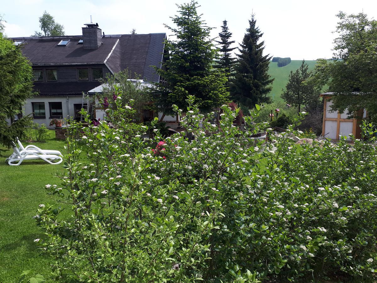 Ferienwohnung Aronia Garten 오베르비젠탈 외부 사진